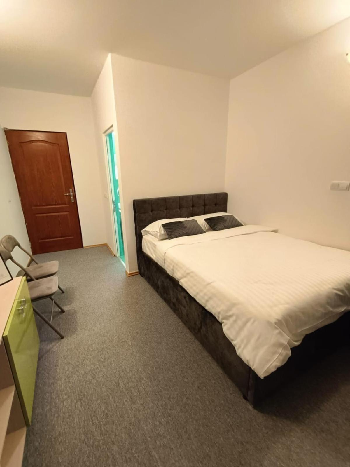Apartmán Chic Boutique Dumbrava Sibiu Exteriér fotografie